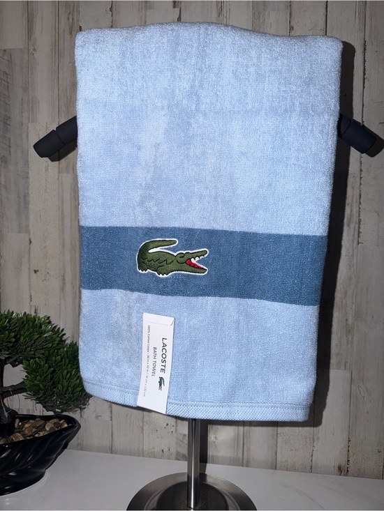 Lacoste Other - LACOSTE BATH TOWEL 30x52 CROCCO LOGO 💯 COTTON NEW AUTHENTIC